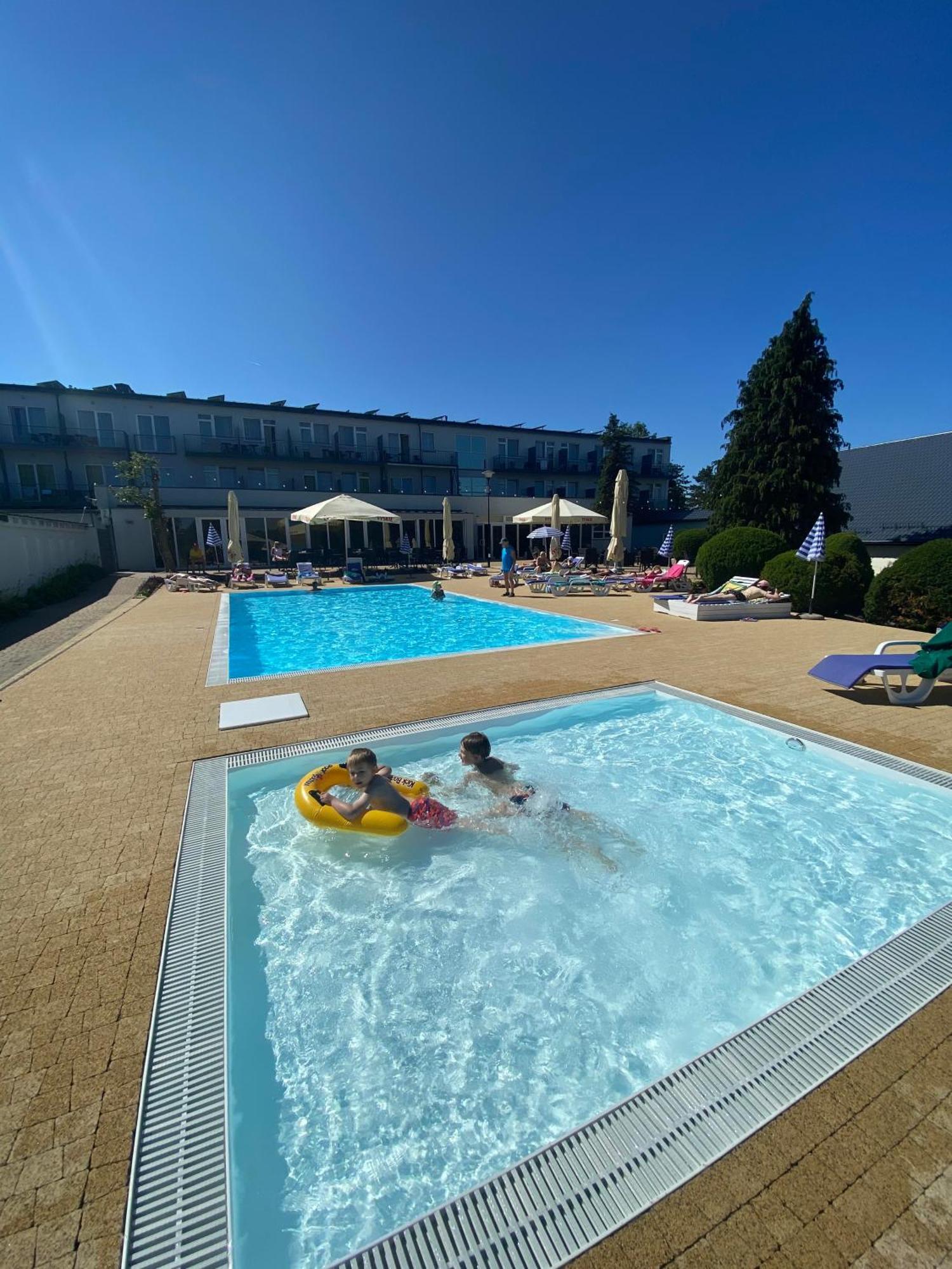 Albatros Spa & Ski Jarosławiec Eksteriør bilde